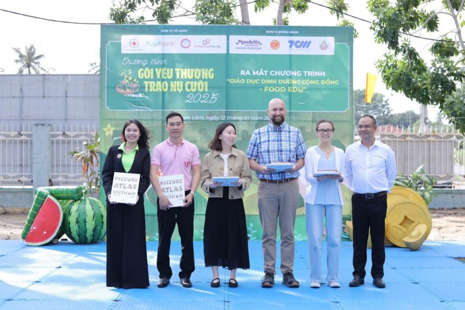 Efforts to Reduce Food Waste: A Student’s Reflection on Working with Foodbank Vietnam